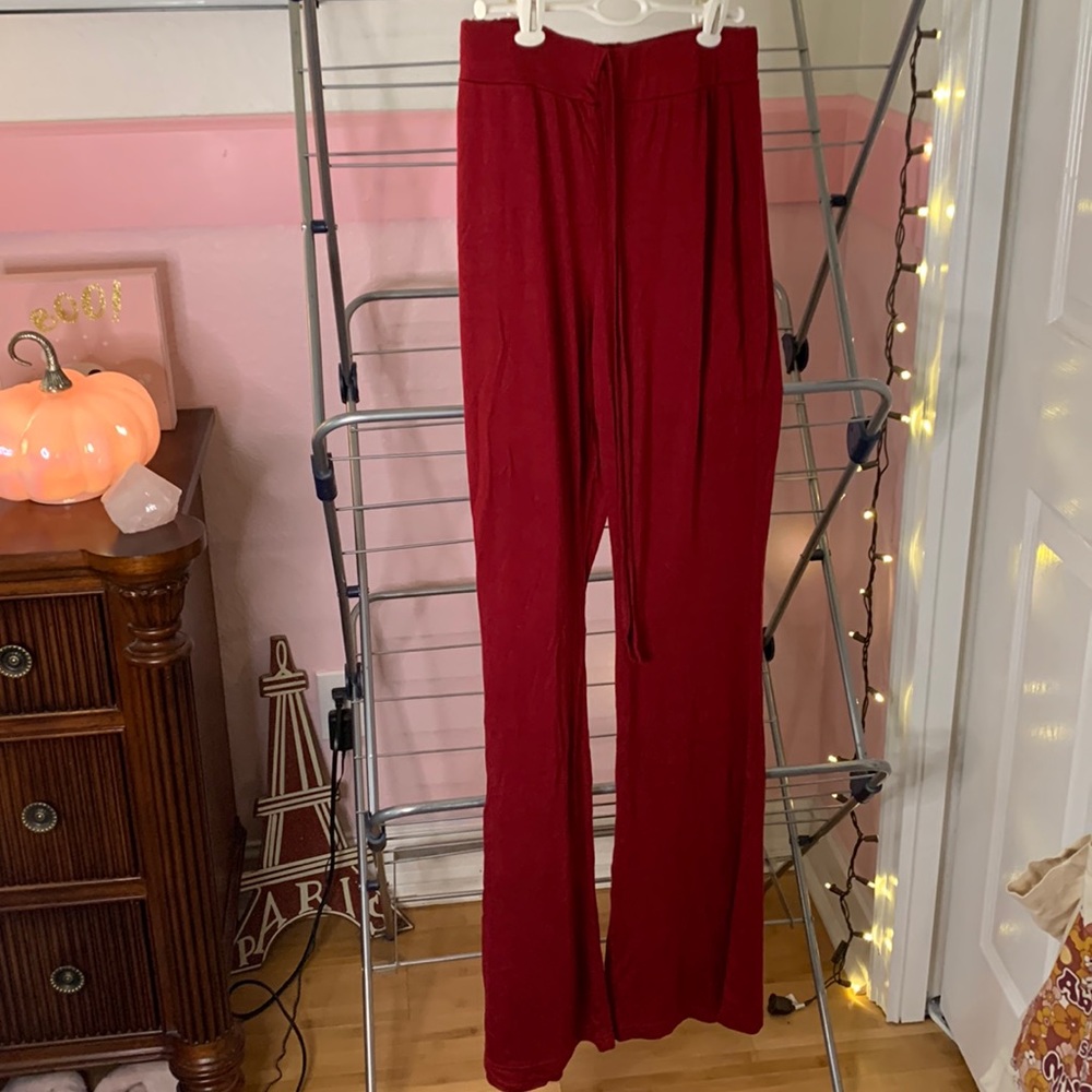 SHEIN Medium Maroon Flare Leggings - Picture 4 of 7